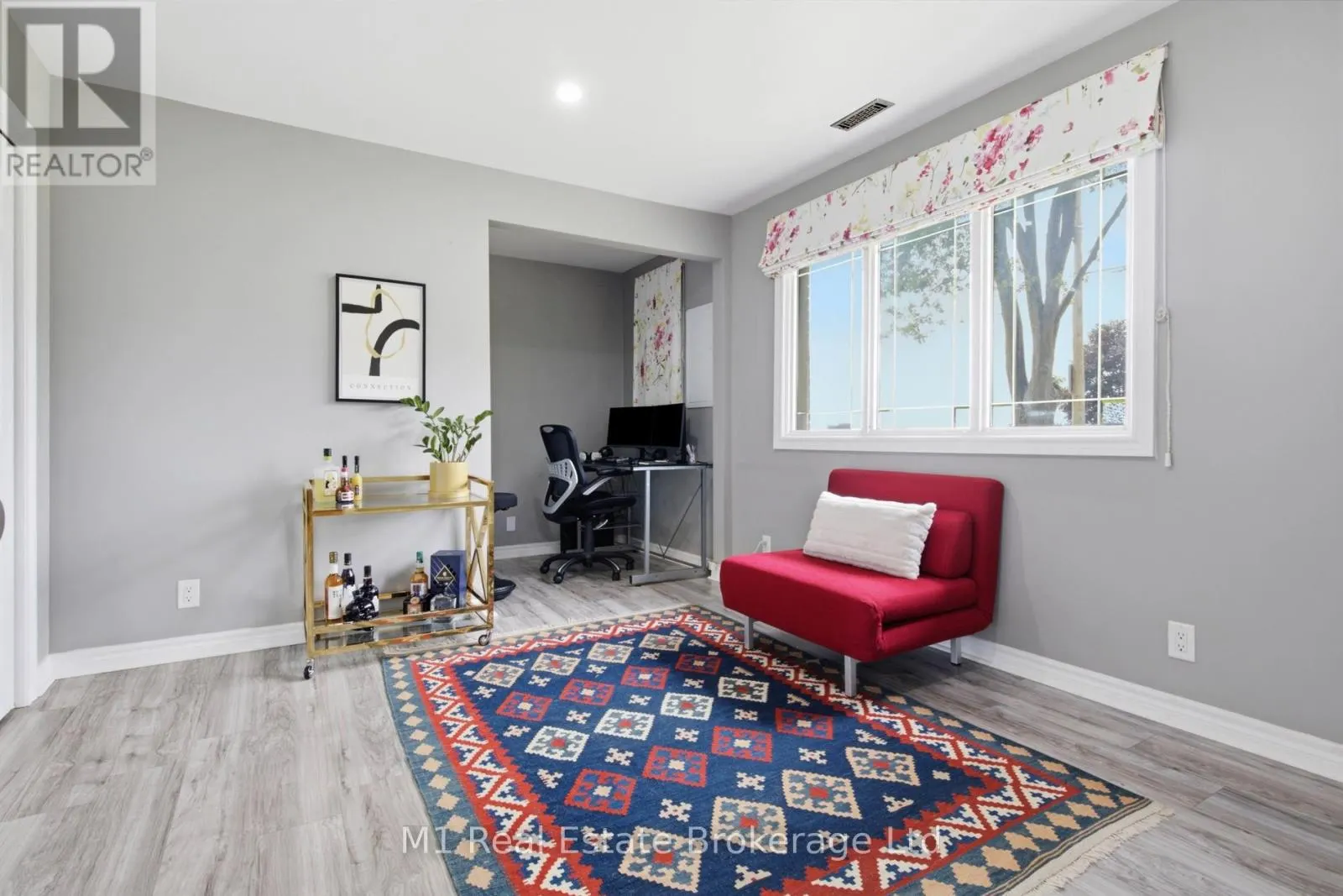 120 WELLINGTON 7 ROAD