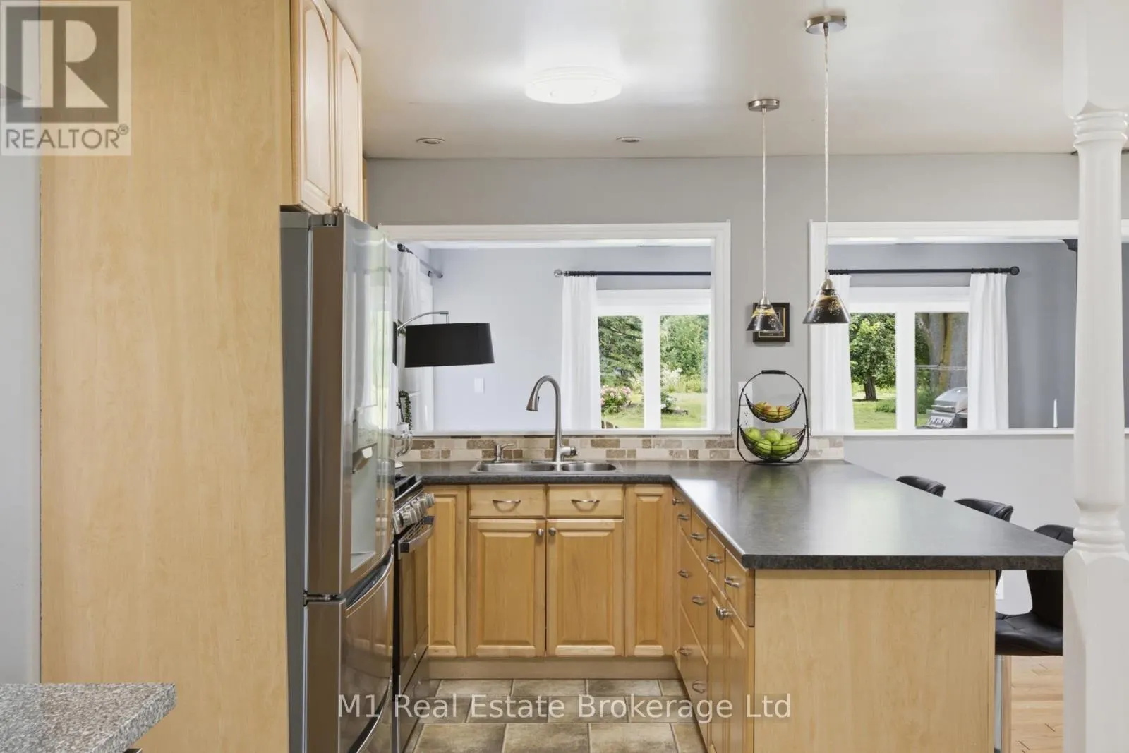 120 WELLINGTON 7 ROAD