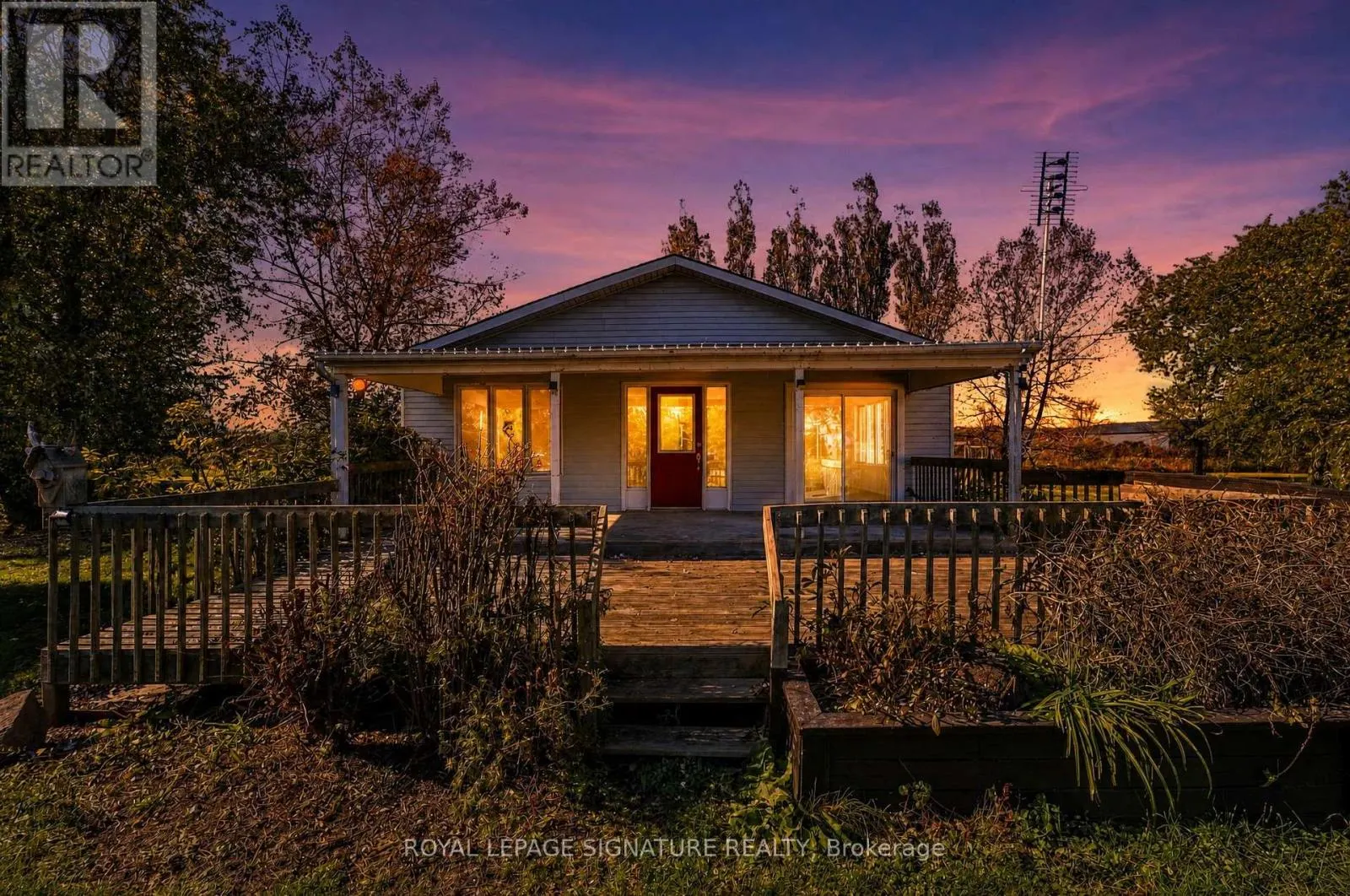 847 SOUTH COAST DRIVE