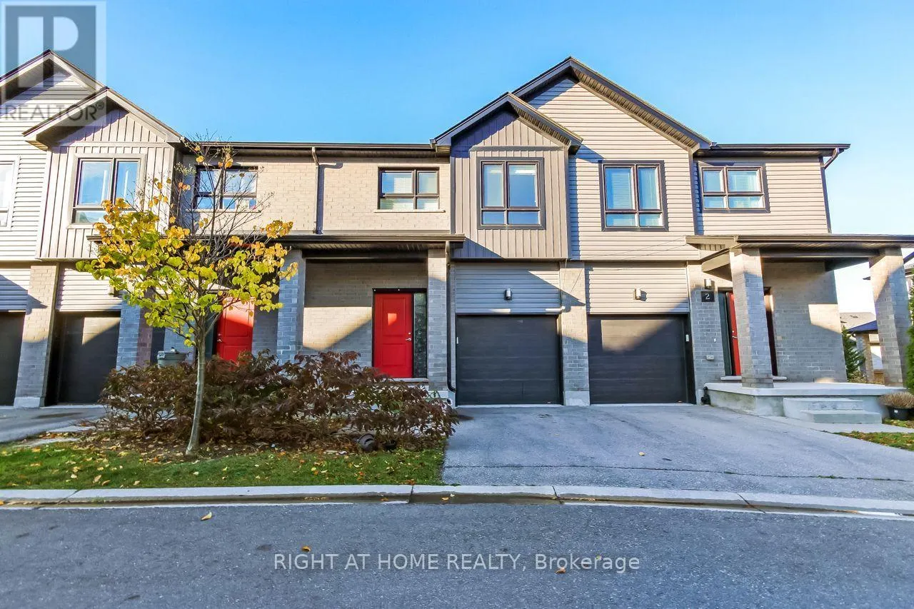 4 - 819 KLEINBURG DRIVE #4