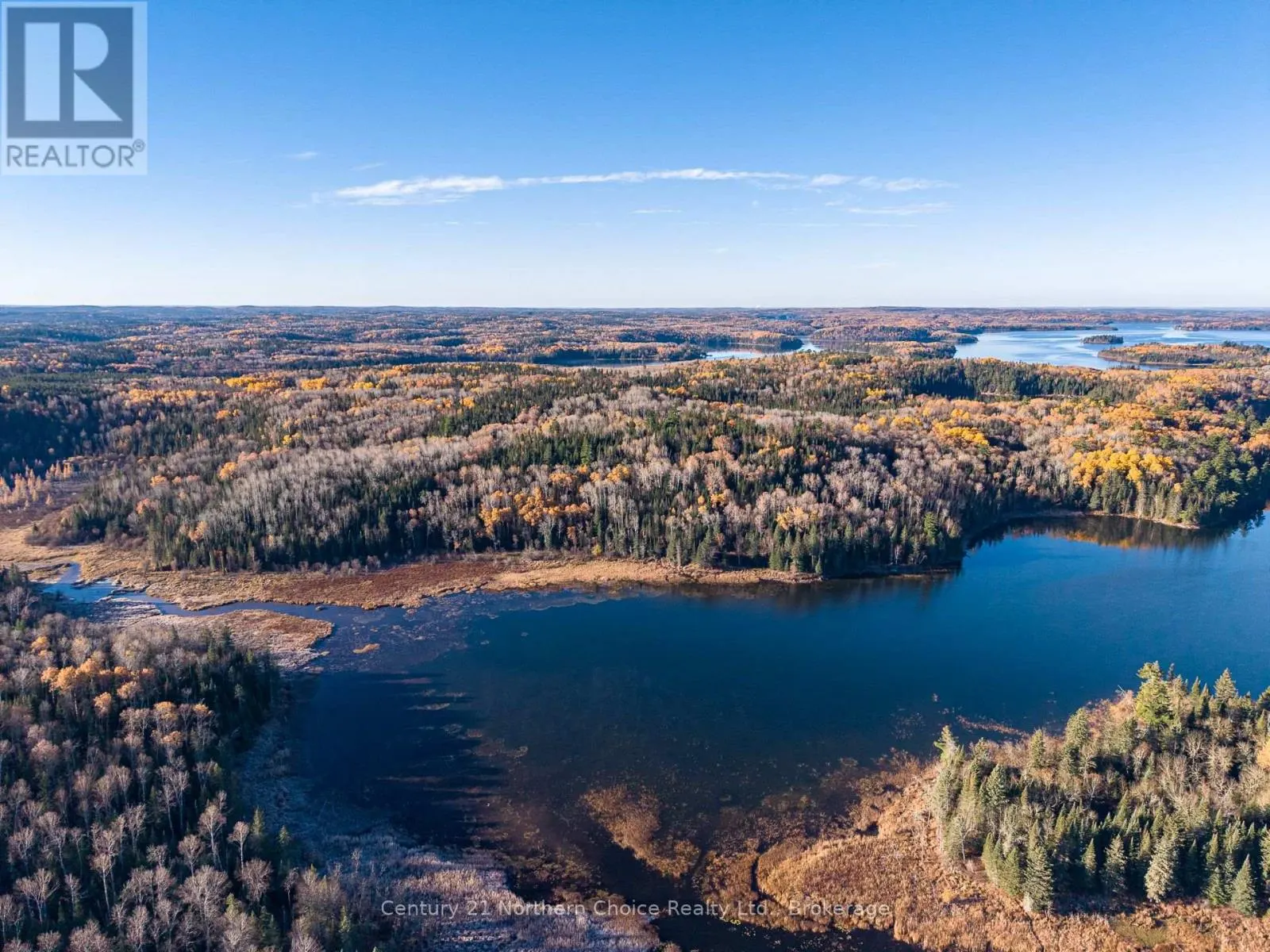 2 NE BAY, BLACK STURGEON ACRES