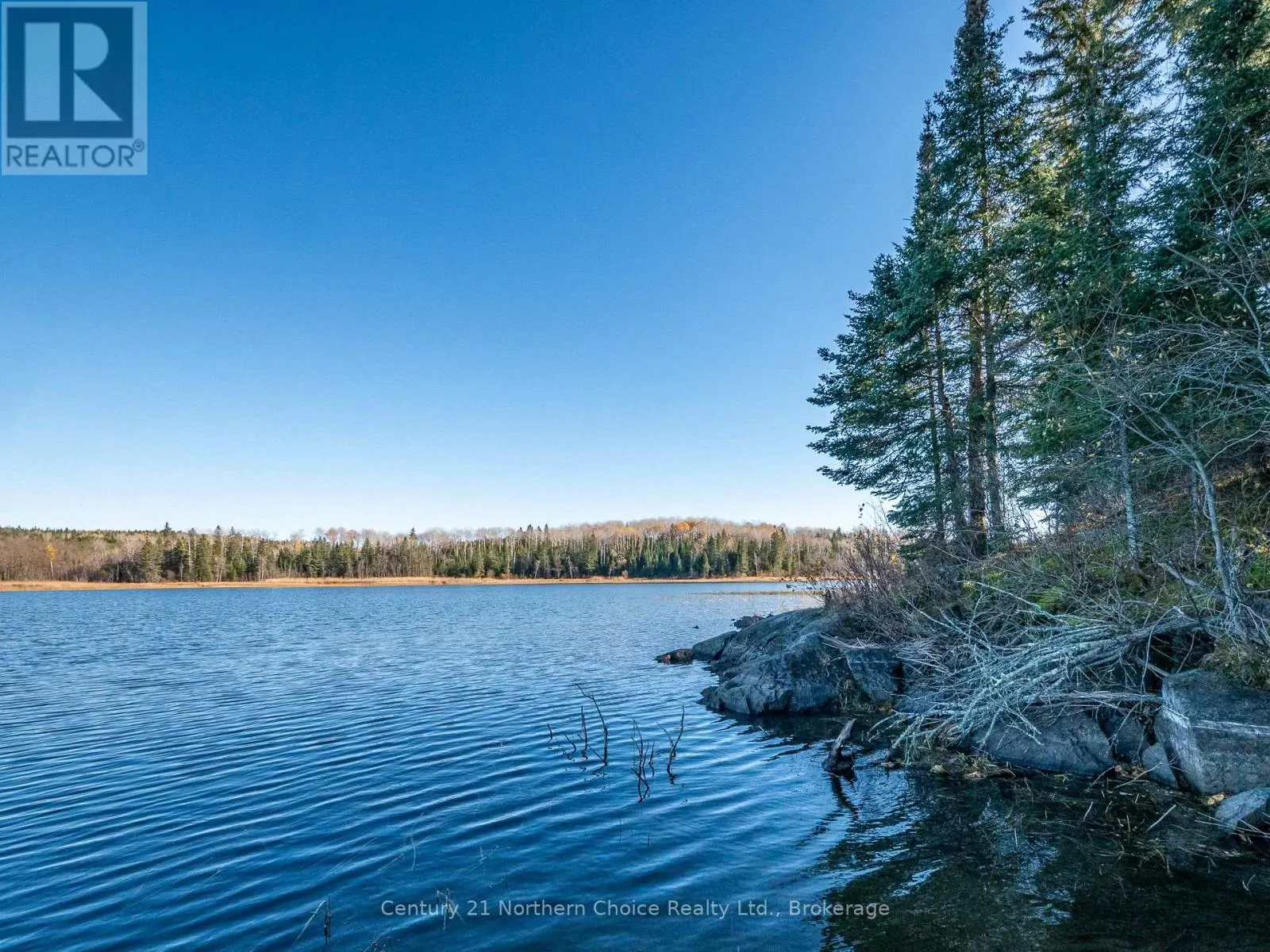 2 NE BAY, BLACK STURGEON ACRES