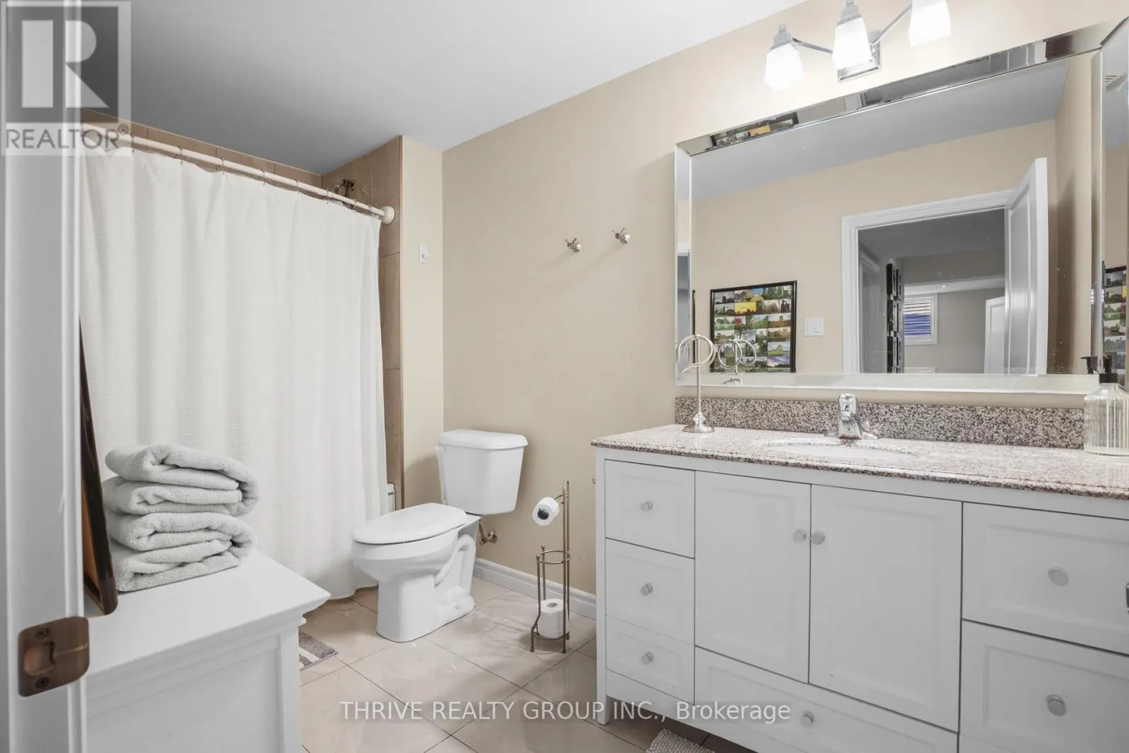 5 - 696 COMMISSIONERS ROAD #5