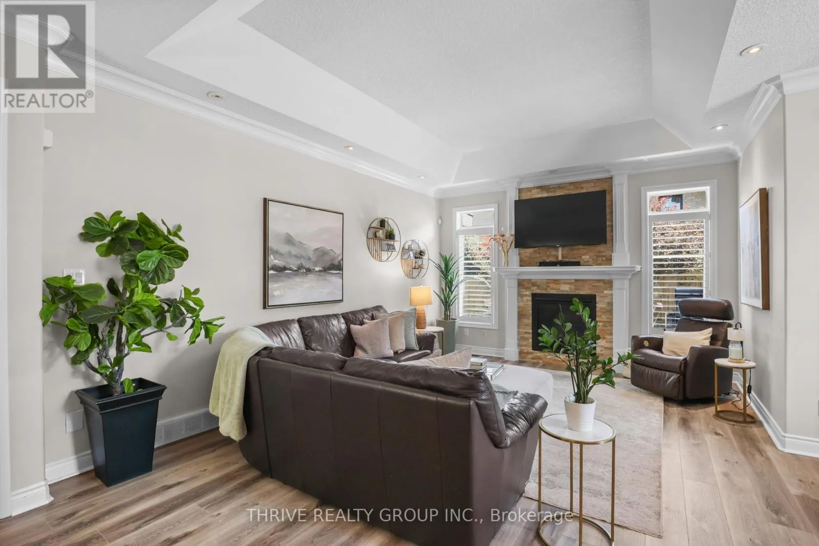 5 - 696 COMMISSIONERS ROAD #5