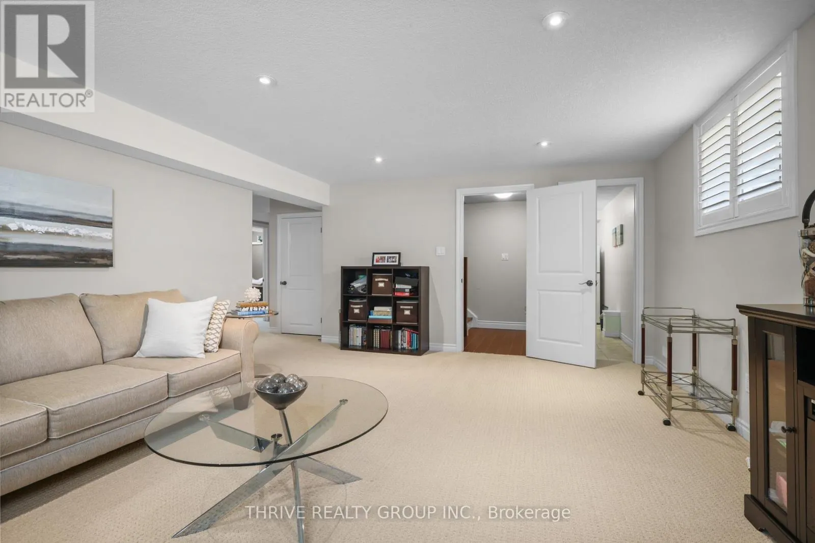 5 - 696 COMMISSIONERS ROAD #5