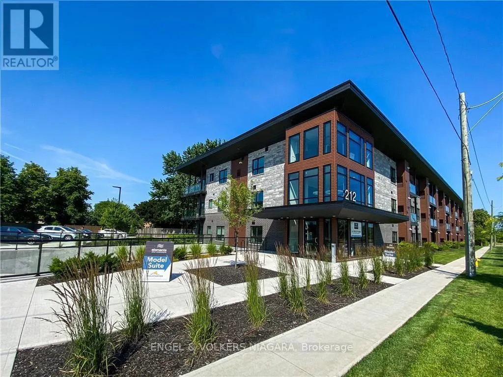 15 LEVEL 3 - 212 LAKEPORT ROAD #15 Level 3