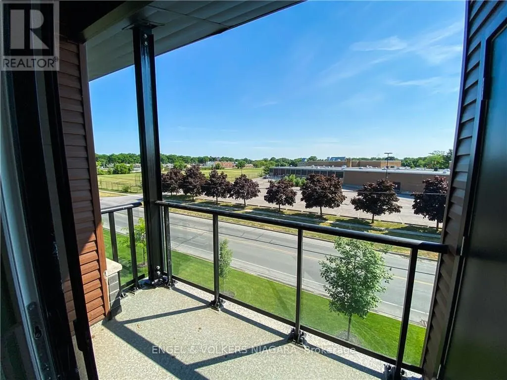 15 LEVEL 3 - 212 LAKEPORT ROAD #15 Level 3
