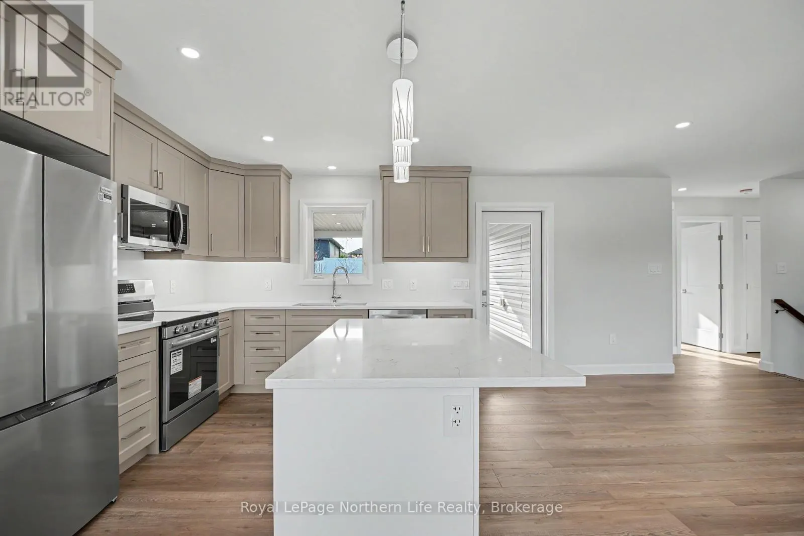 73 CARMICHAEL DRIVE