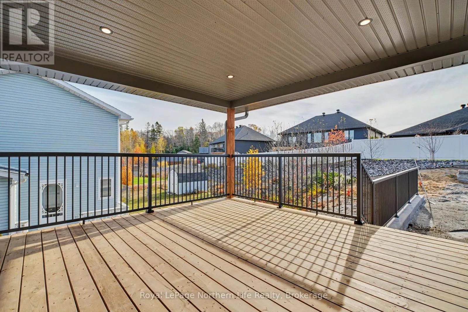 73 CARMICHAEL DRIVE