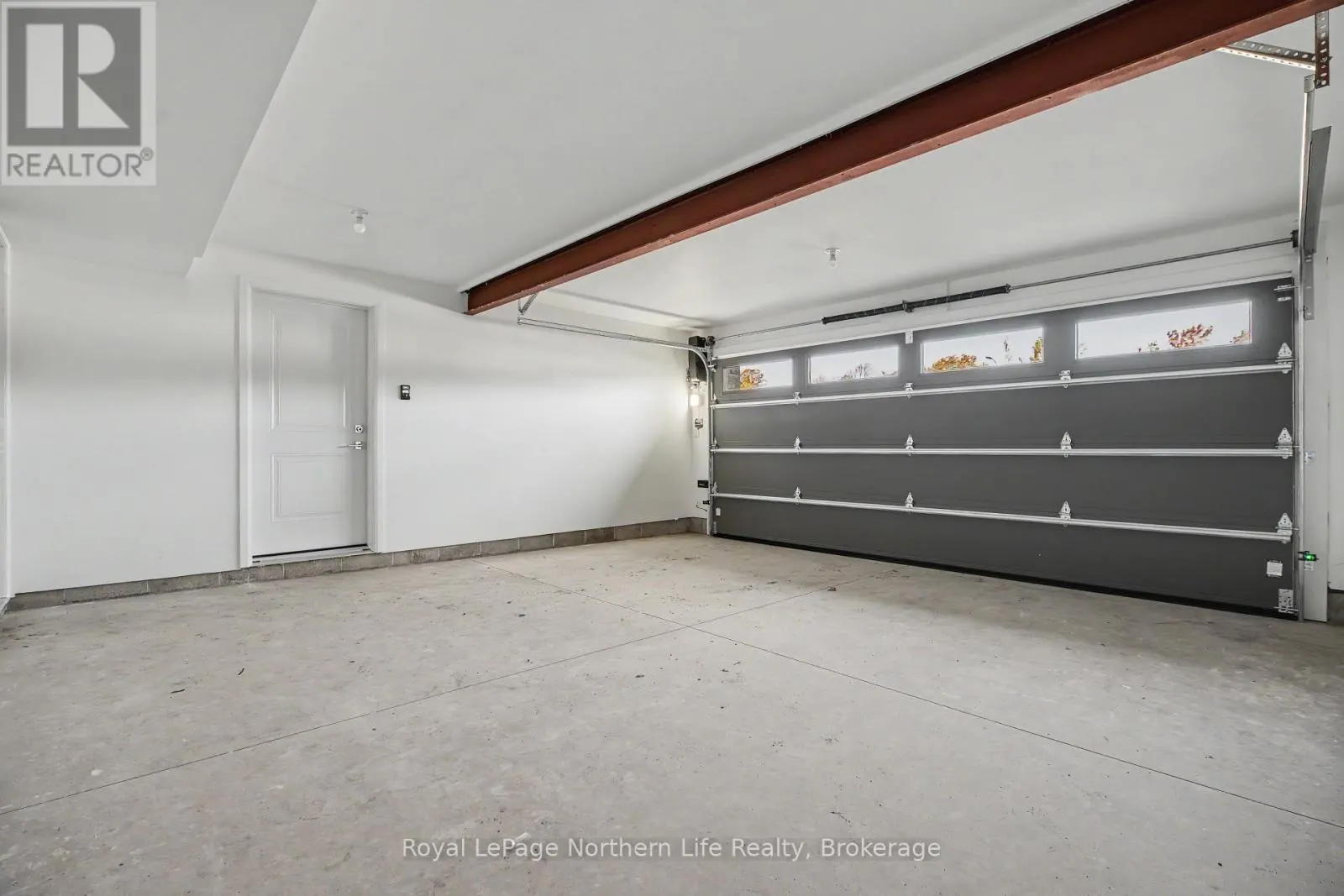 73 CARMICHAEL DRIVE