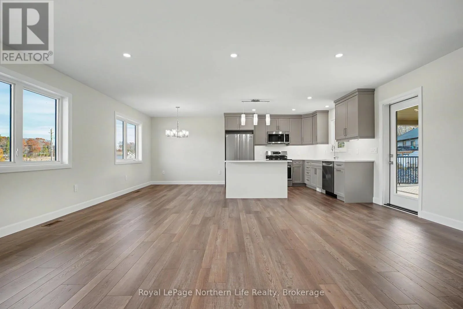 73 CARMICHAEL DRIVE