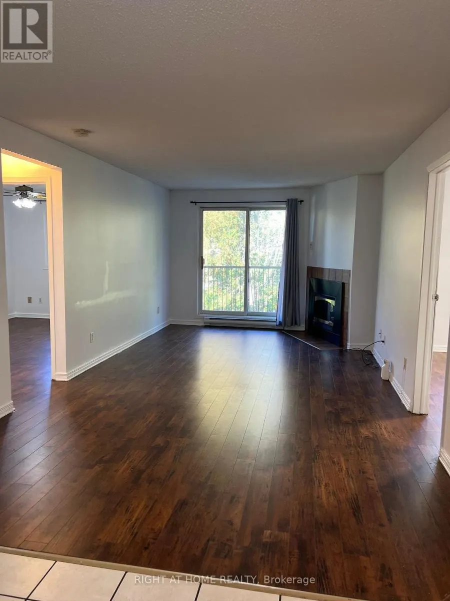 38 - 1096 JALNA BOULEVARD #38