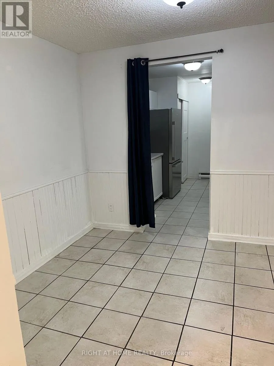 38 - 1096 JALNA BOULEVARD #38
