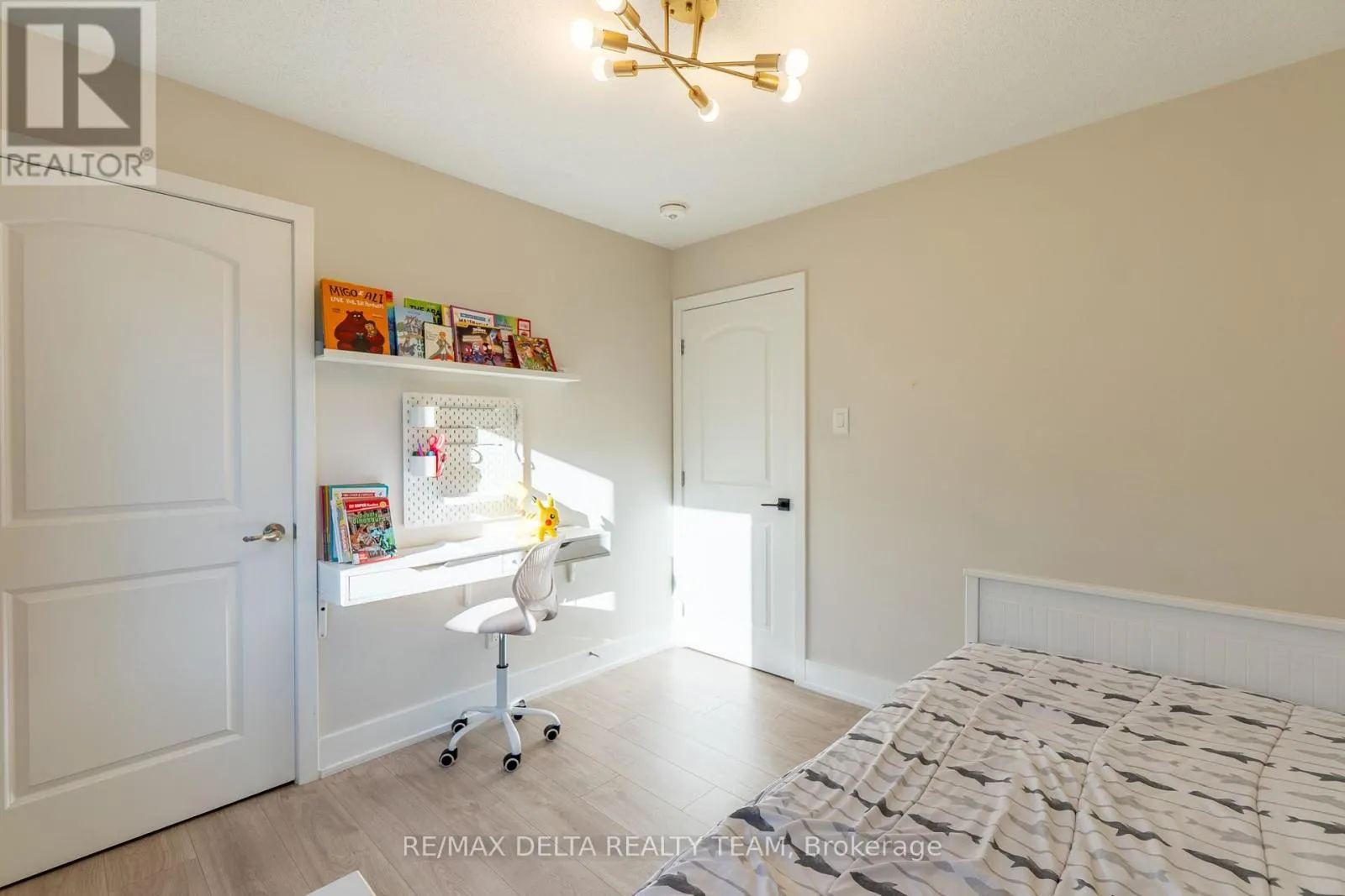 512 LILLIAN FREIMAN PRIVATE