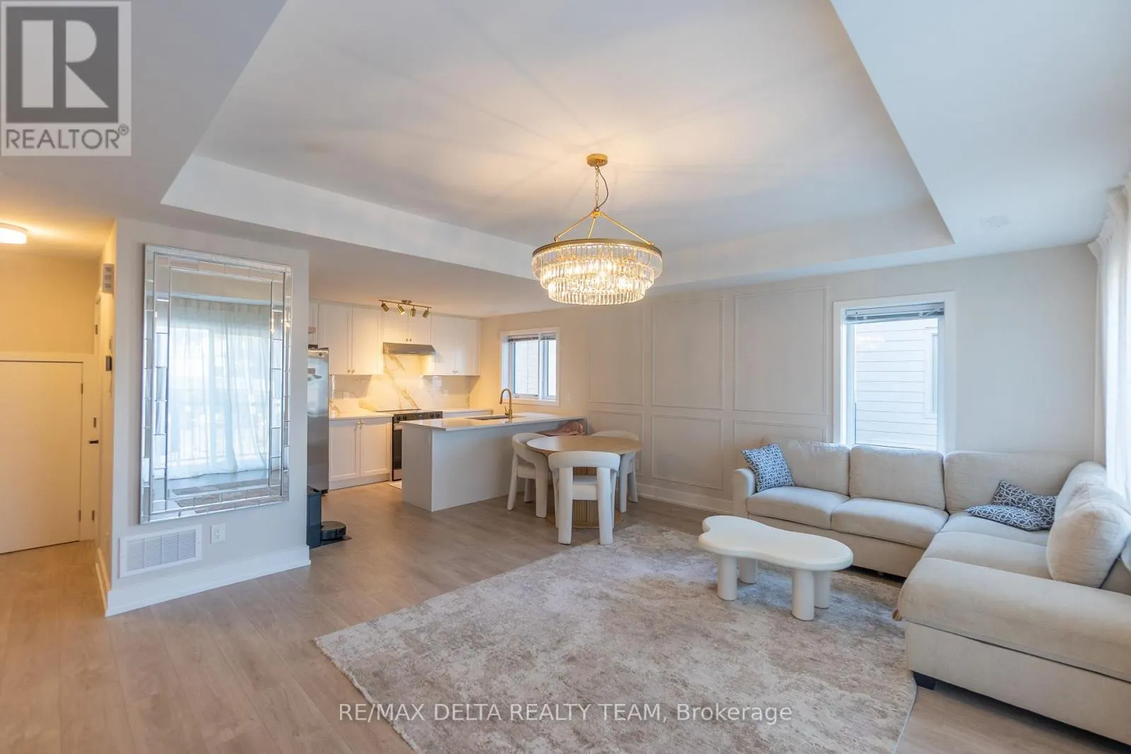 512 LILLIAN FREIMAN PRIVATE