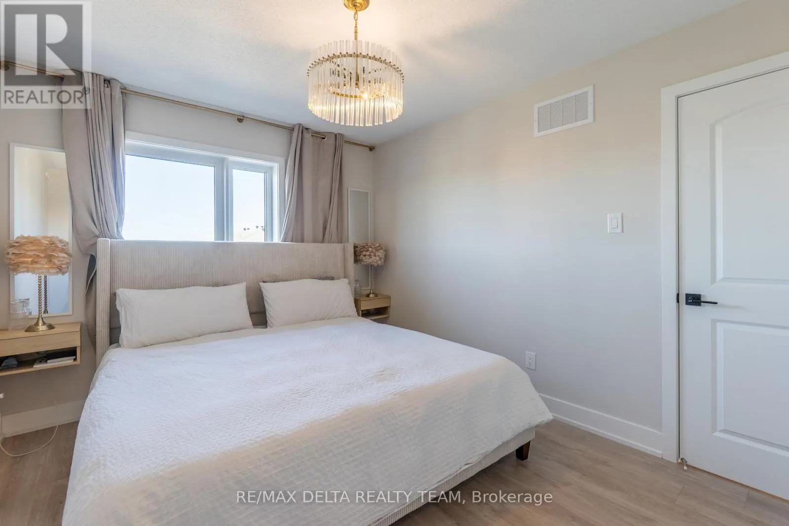 512 LILLIAN FREIMAN PRIVATE