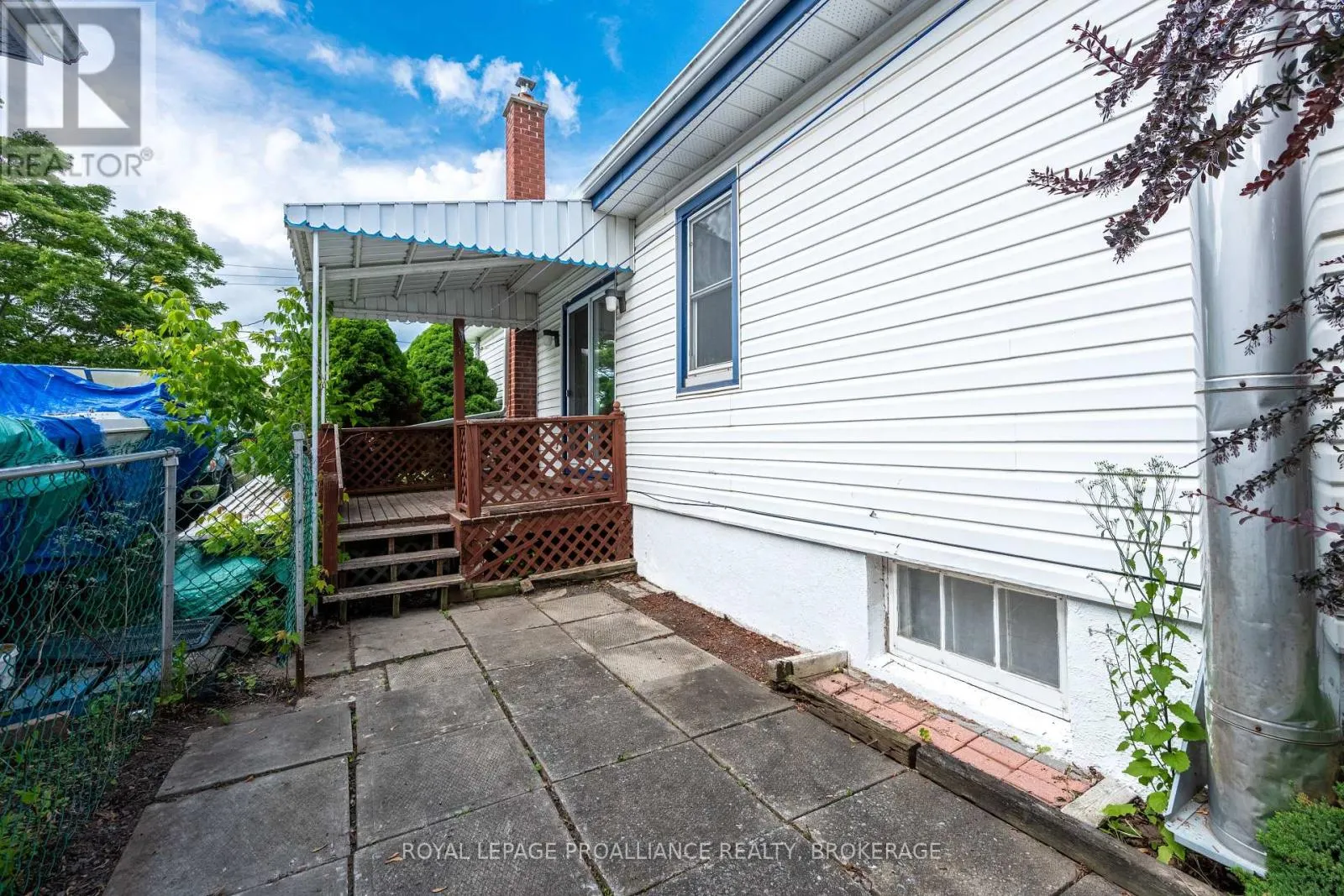260 ELMWOOD STREET