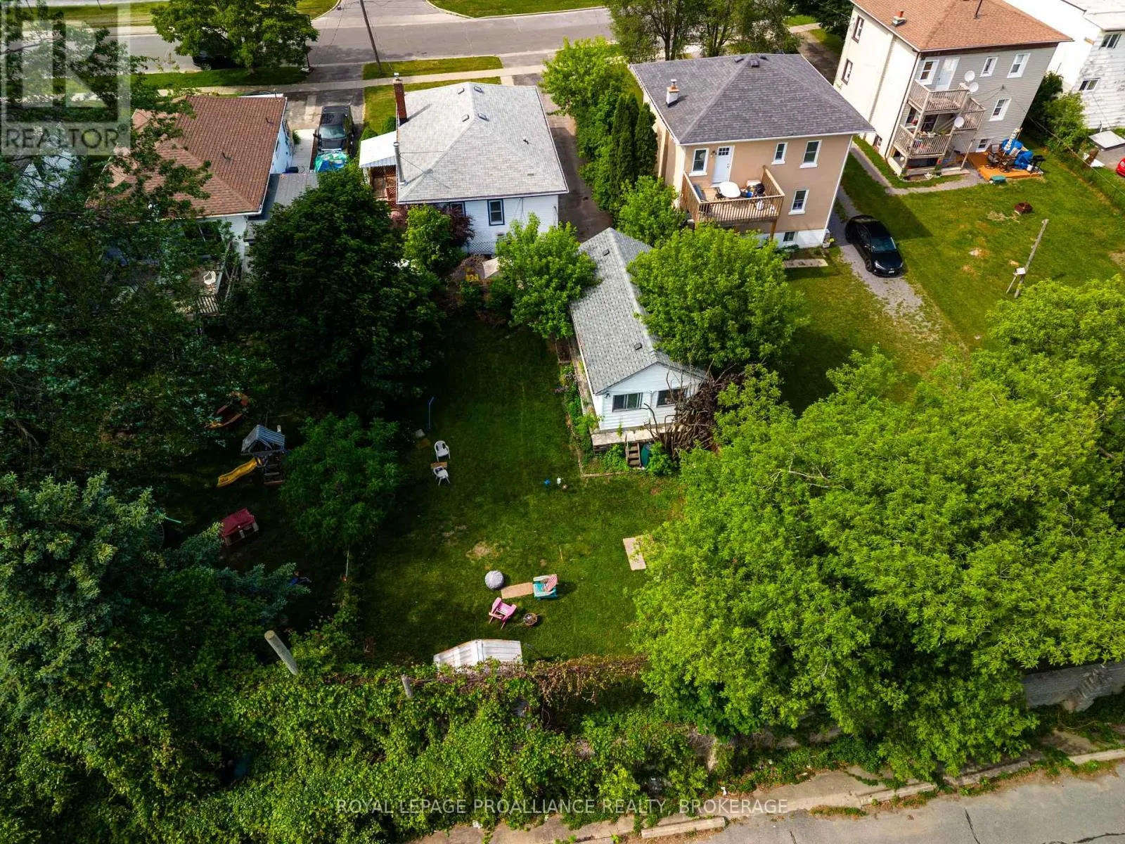 260 ELMWOOD STREET