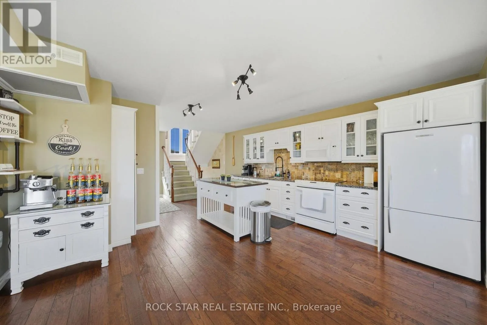 72 MARTINDALE ROAD