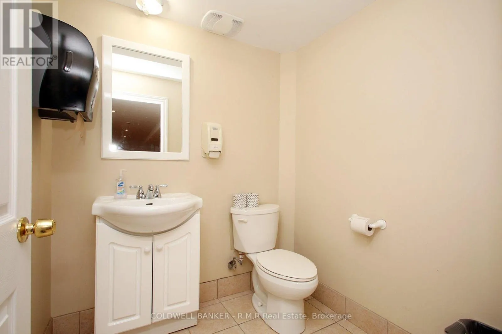 405 GEORGE STREET S