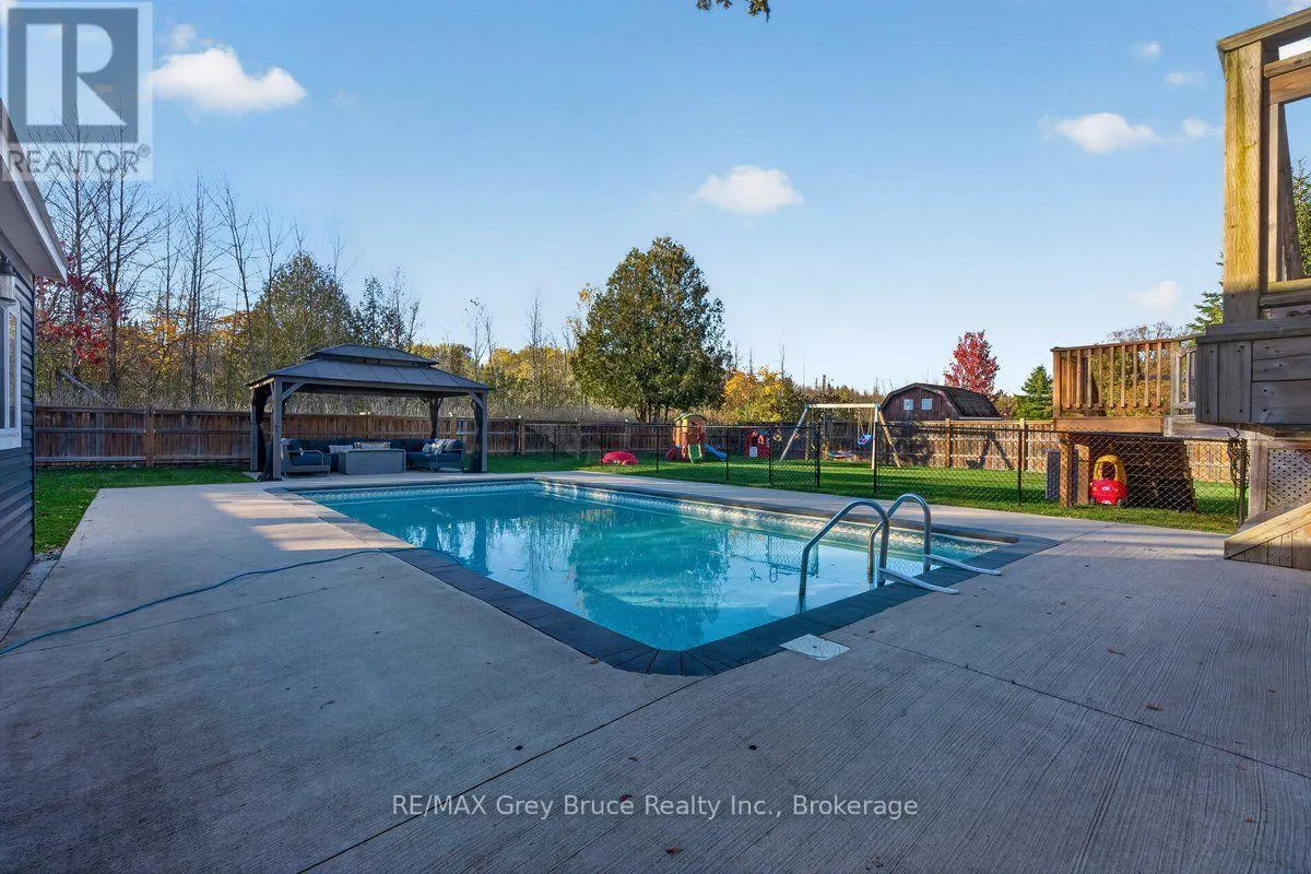 436 BALMY BEACH ROAD