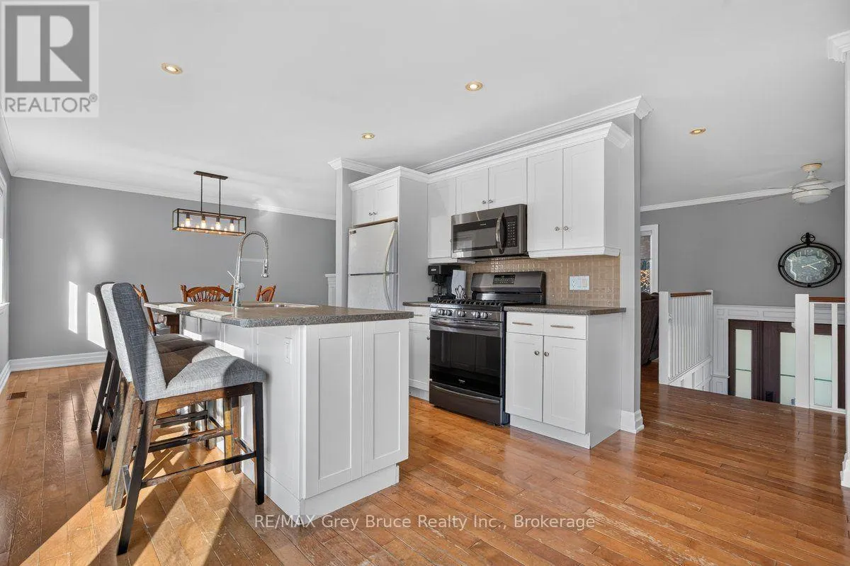 436 BALMY BEACH ROAD