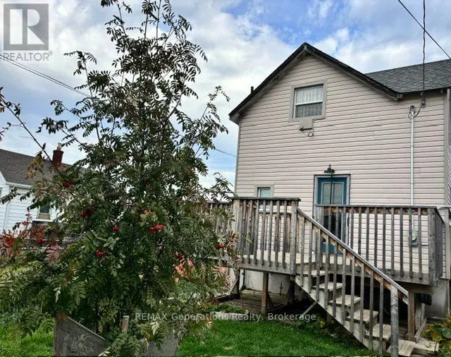 831 MCINTOSH STREET