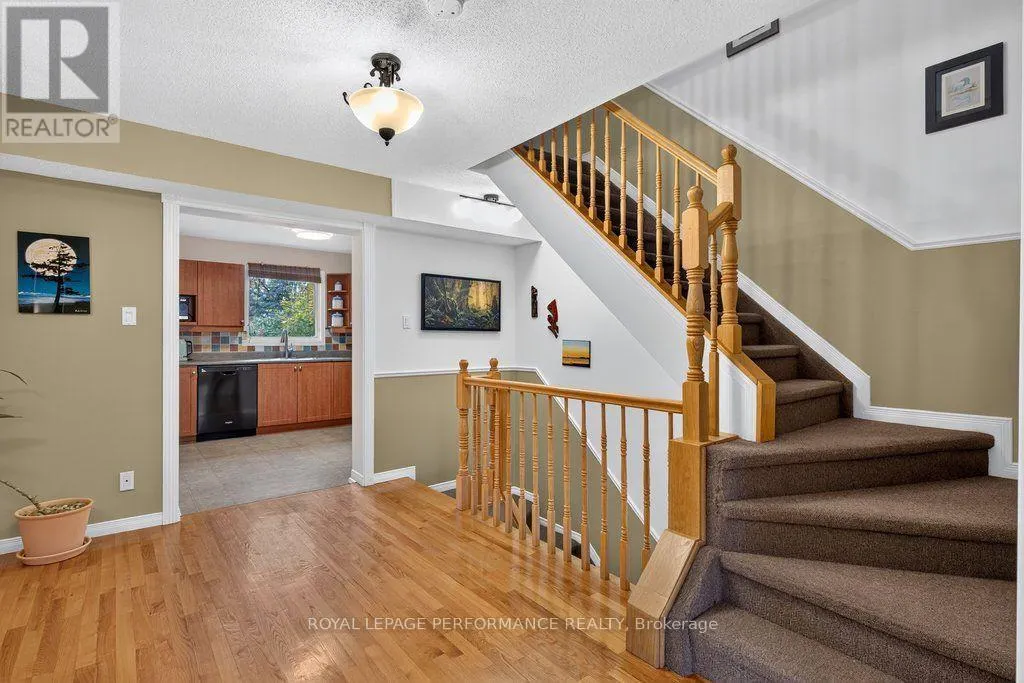 4 BIRCHDALE AVENUE