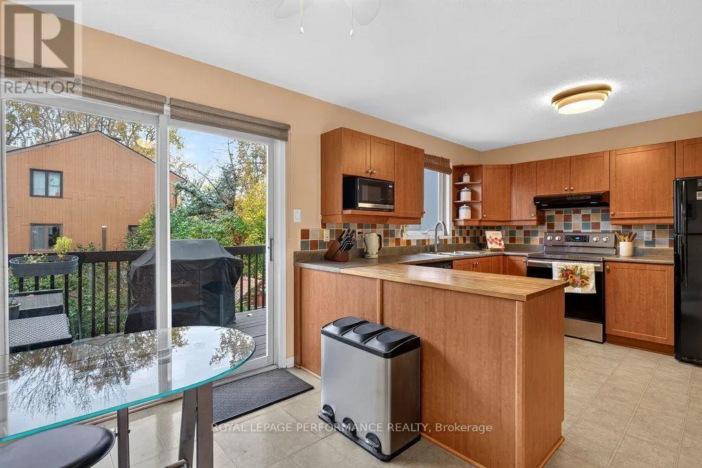 4 BIRCHDALE AVENUE
