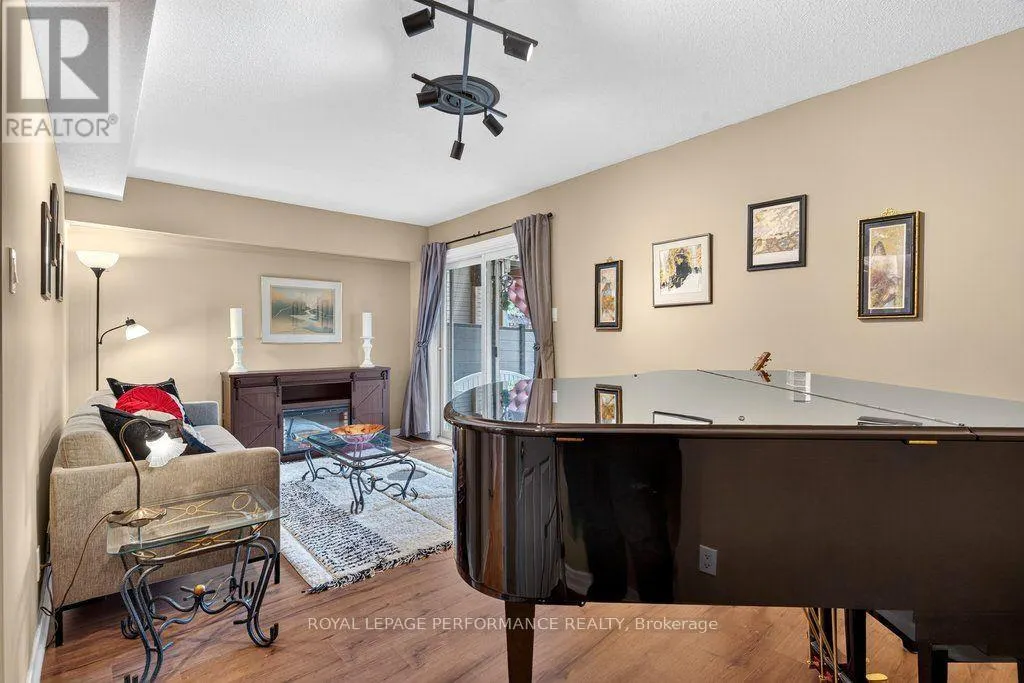 4 BIRCHDALE AVENUE