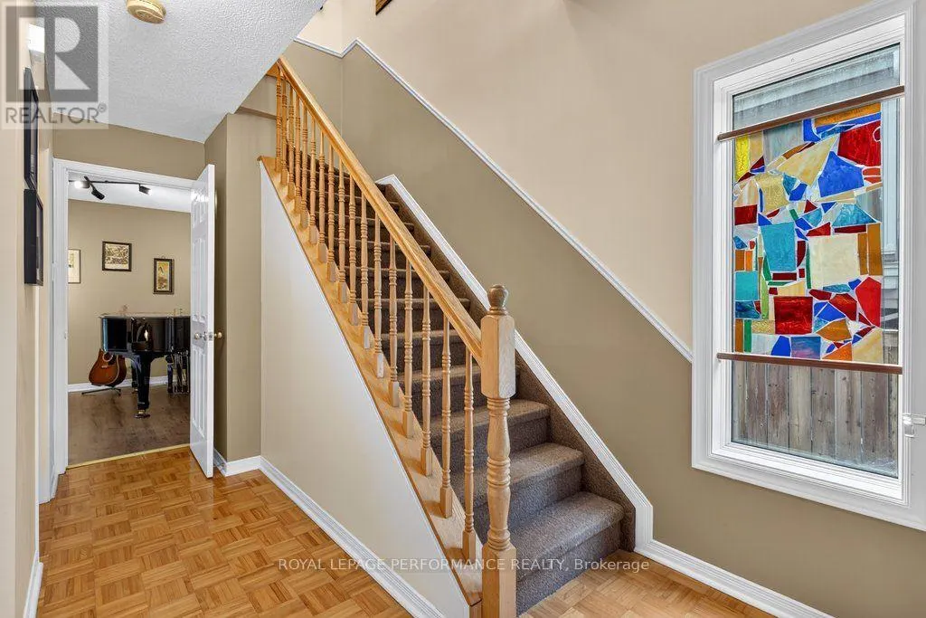 4 BIRCHDALE AVENUE