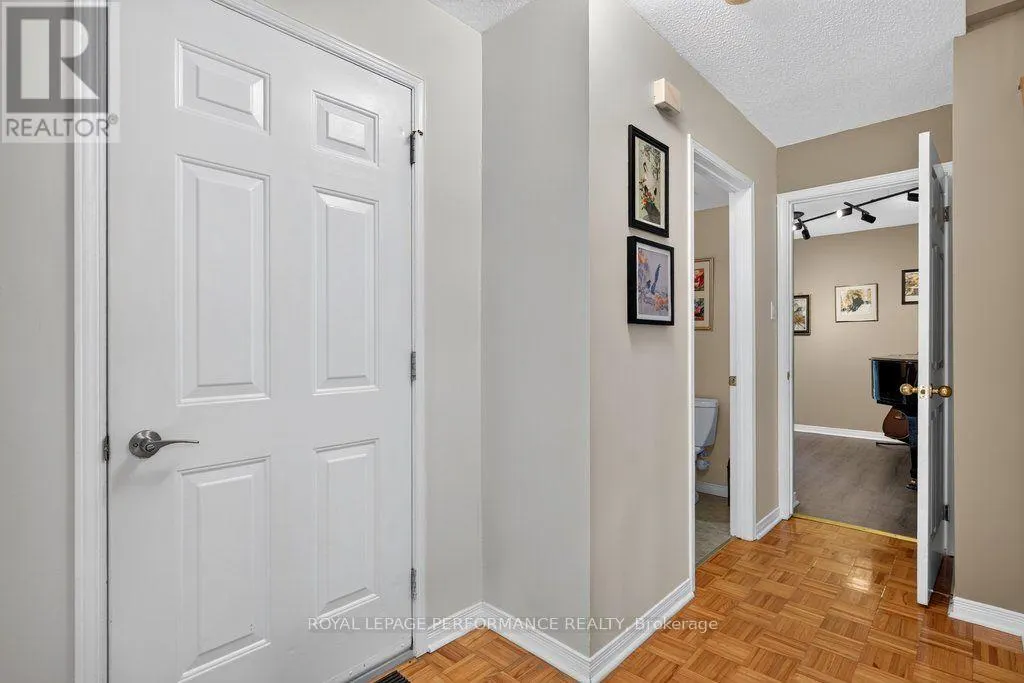 4 BIRCHDALE AVENUE