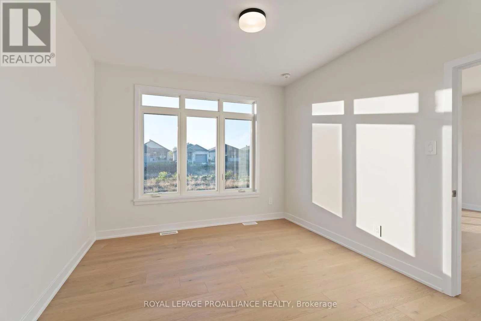 1032 TURNER DRIVE
