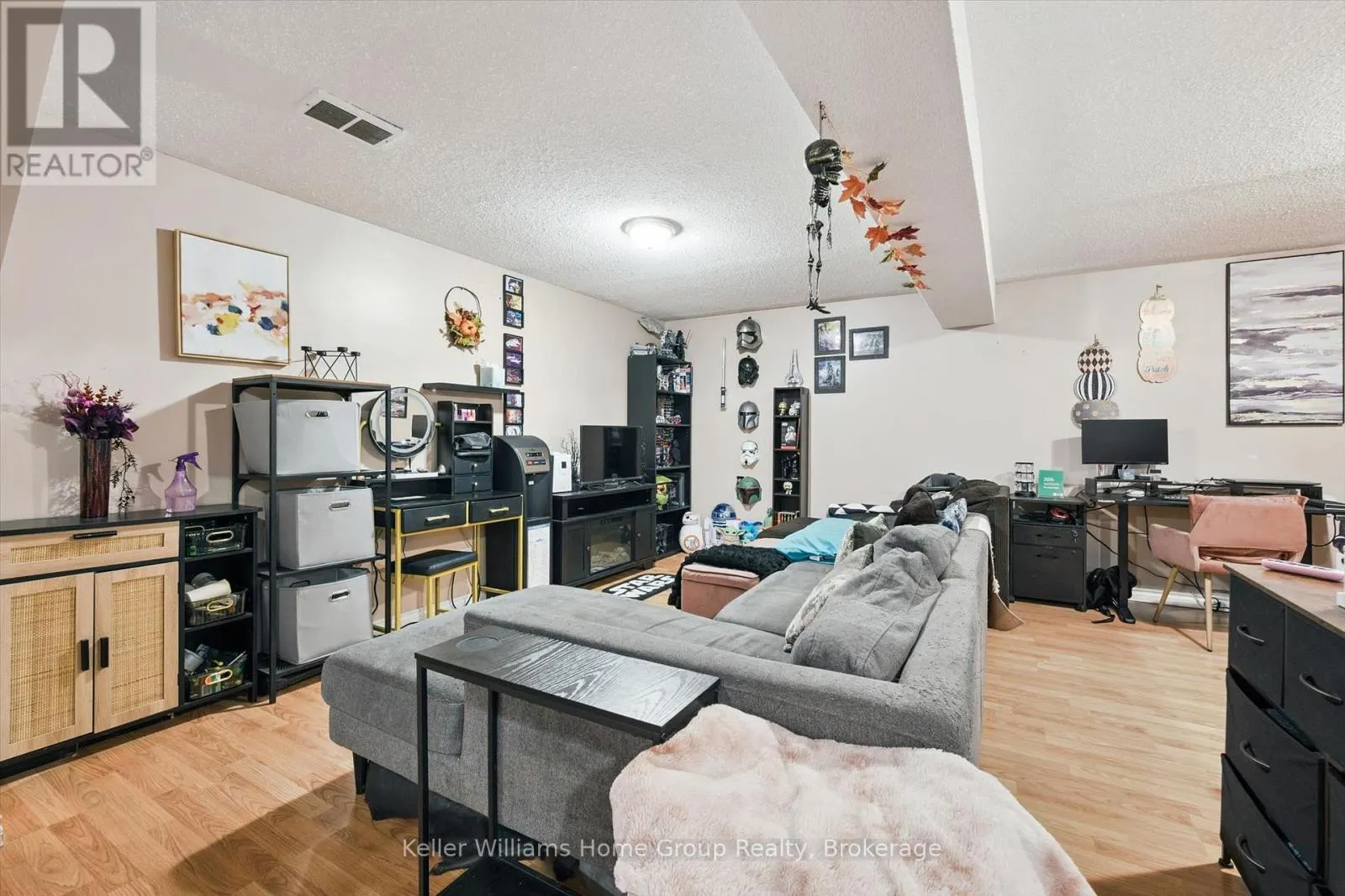 227 GREEN VISTA DRIVE
