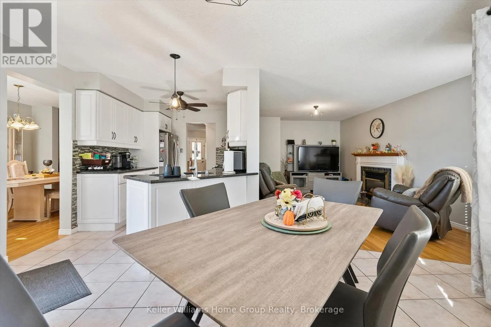 227 GREEN VISTA DRIVE