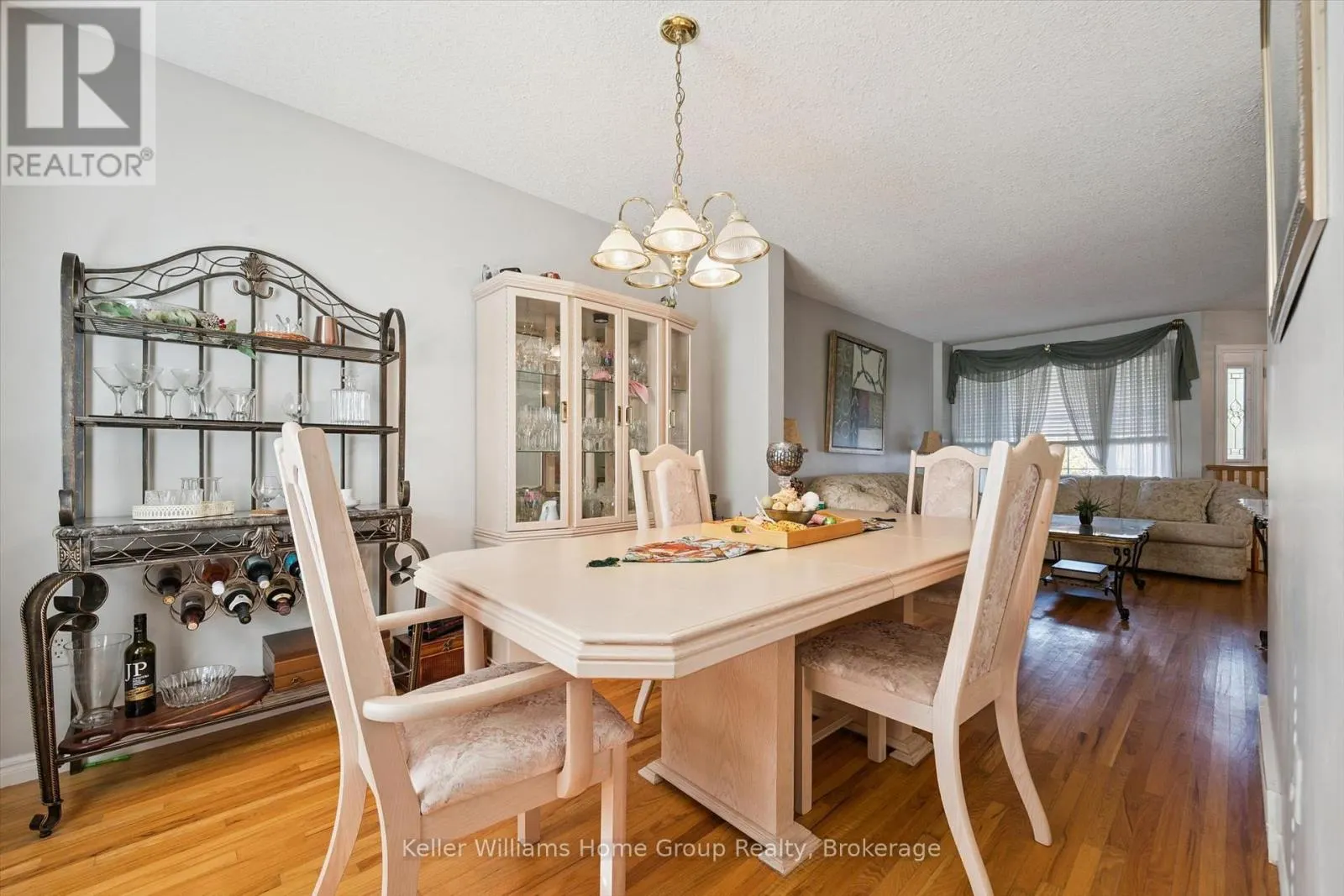 227 GREEN VISTA DRIVE
