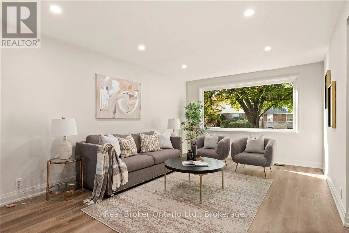 39 WEST 21ST STREET