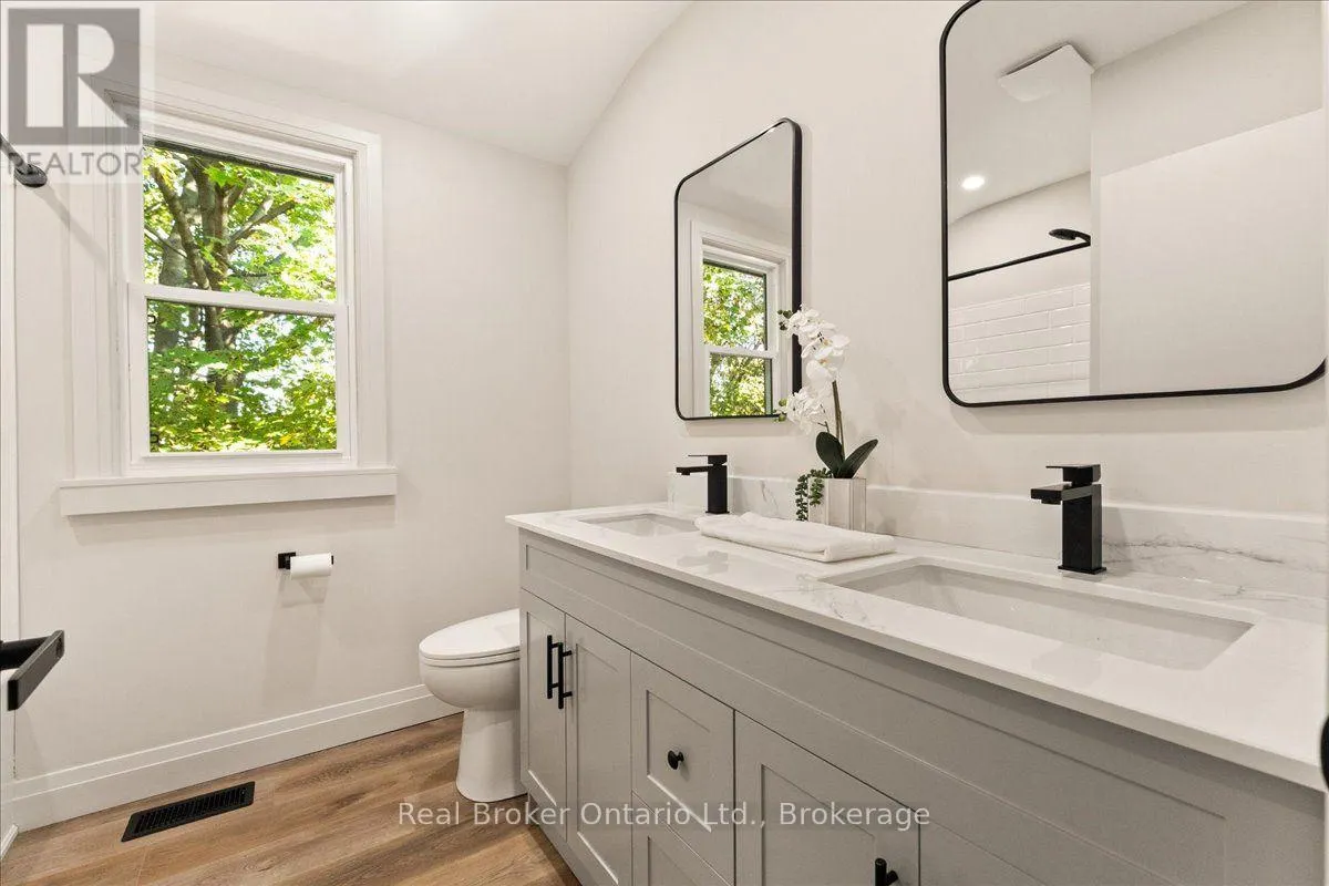 39 WEST 21ST STREET