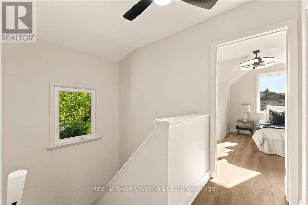 39 WEST 21ST STREET