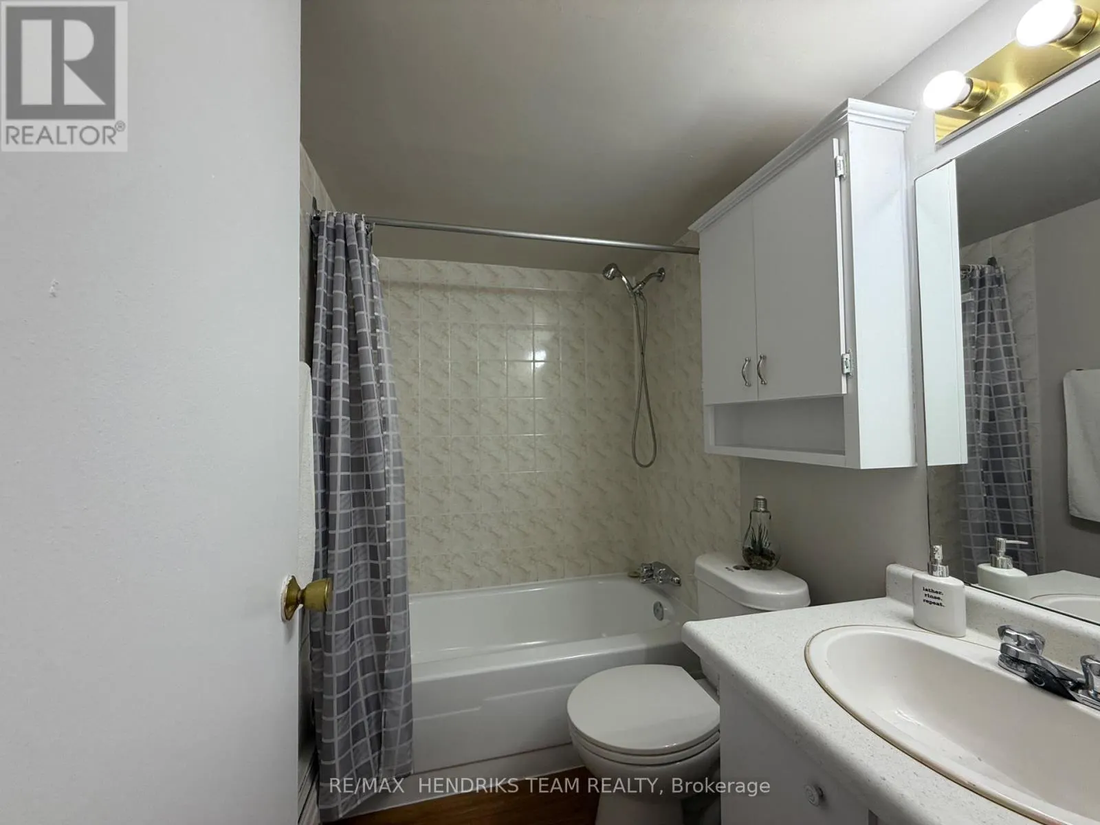 205 - 156 FITCH STREET #205