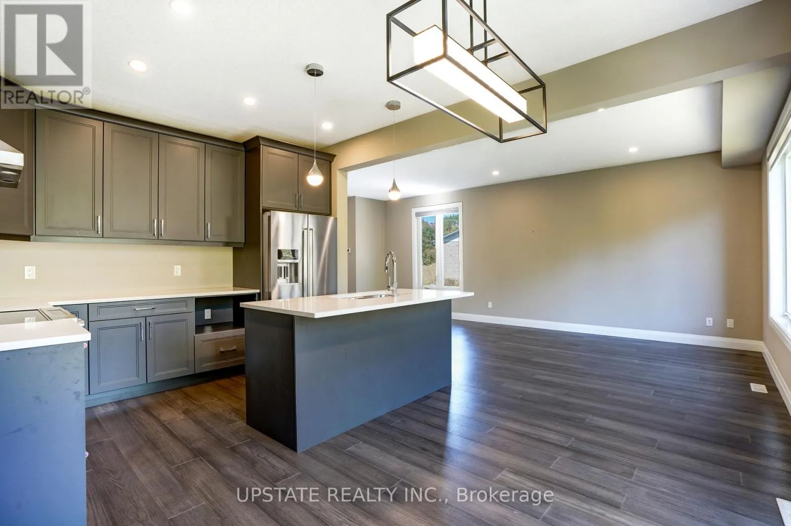 2694 BOBOLINK LANE