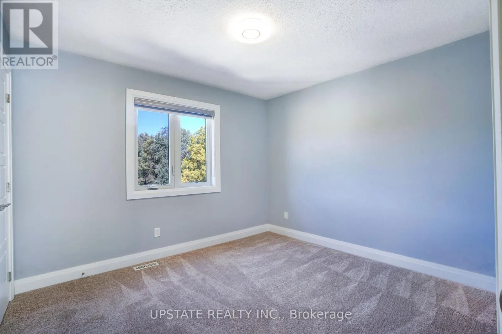 2694 BOBOLINK LANE