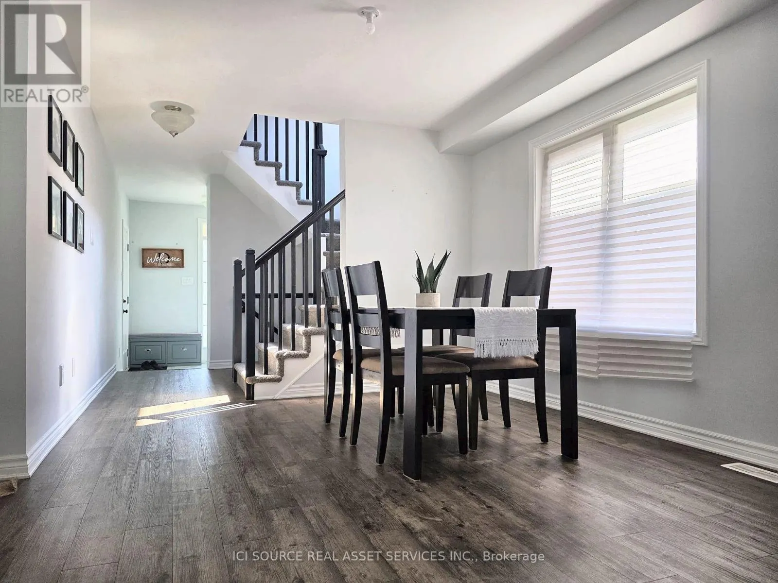 130 LANCELEAF WAY