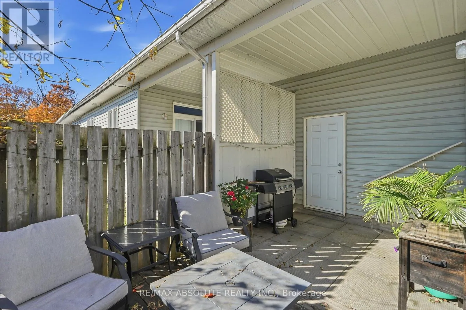 1613 MANON STREET