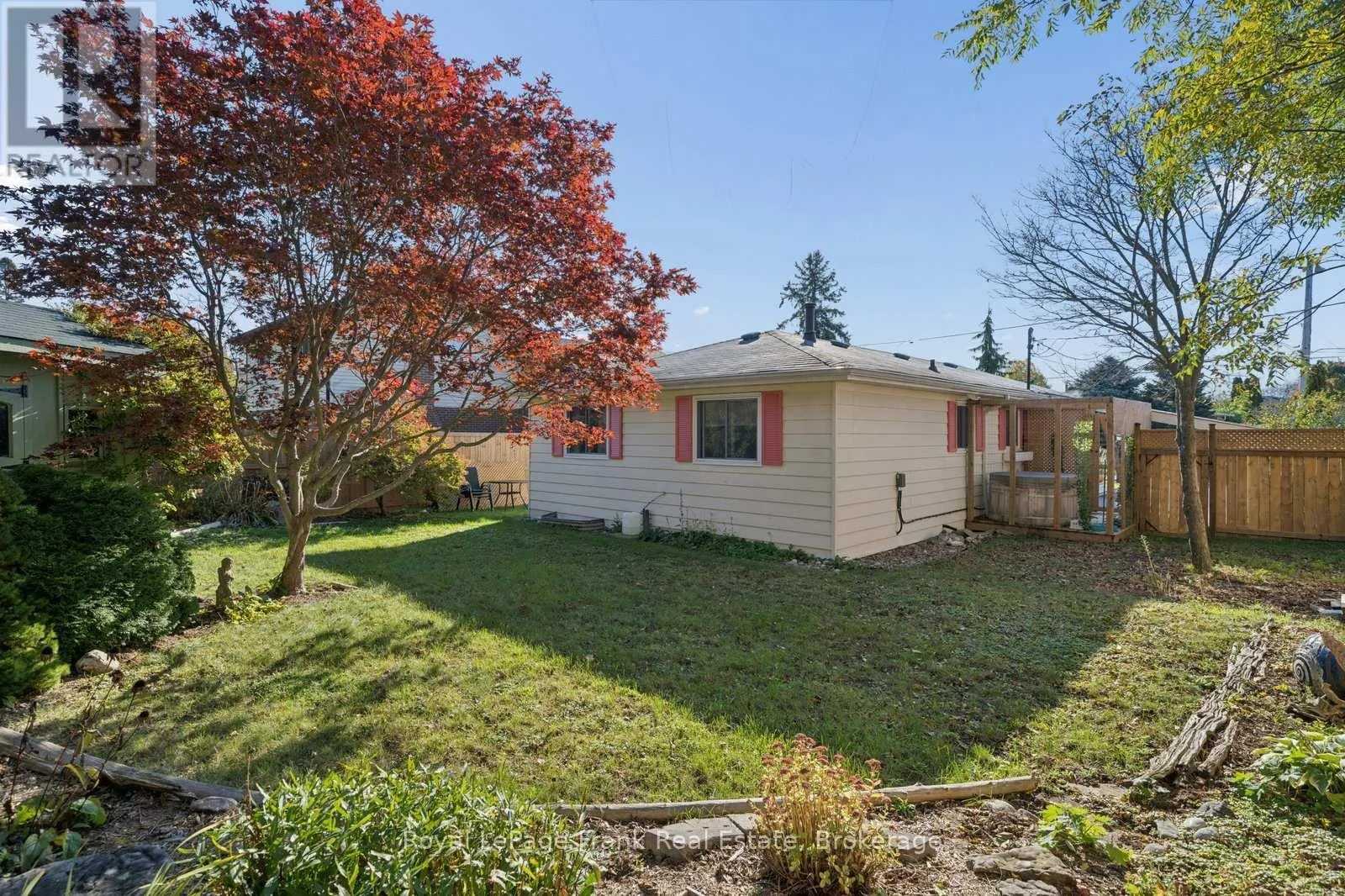 544 MAHER CRESCENT