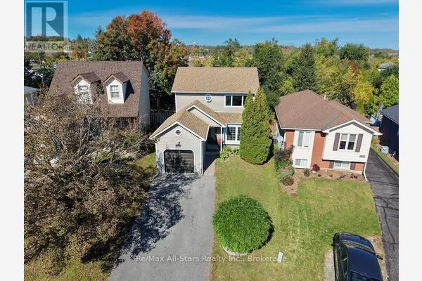 1118 HUNTINGTON CIRCLE