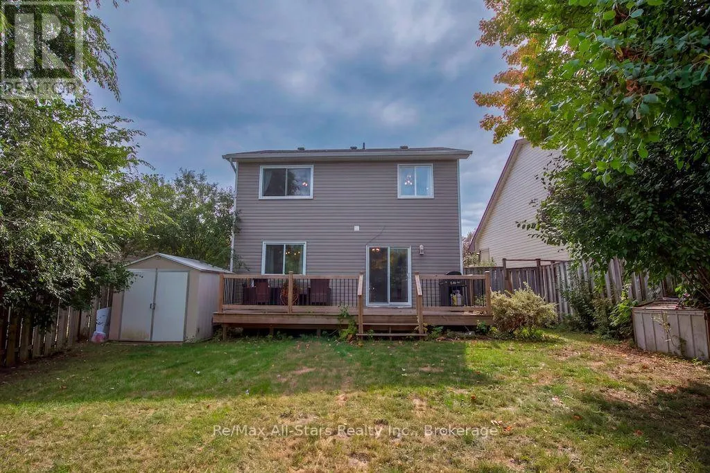 1118 HUNTINGTON CIRCLE