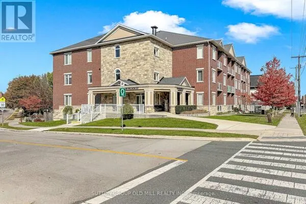 102 - 95 WILSON ST STREET W