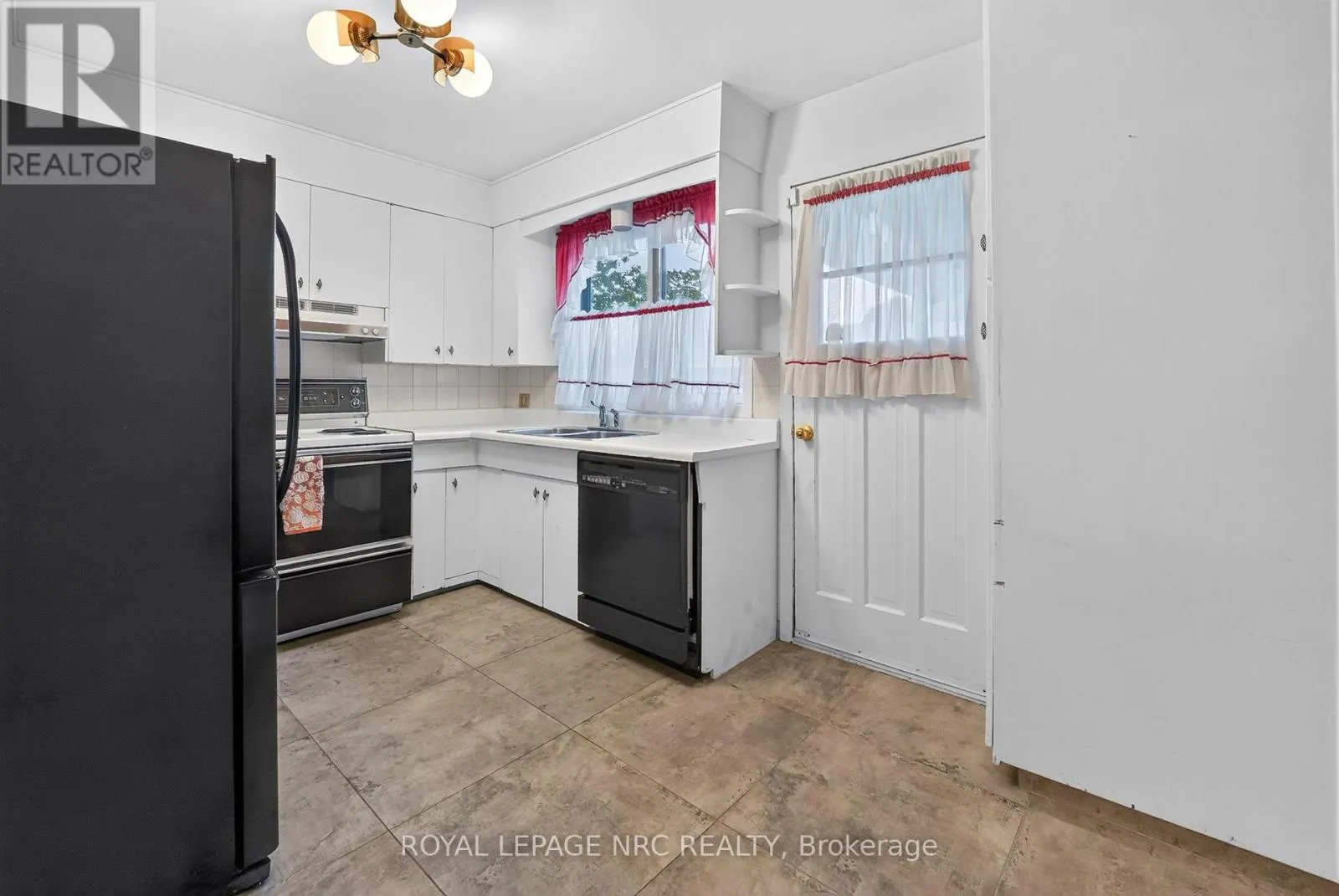 126 WOODSIDE DRIVE