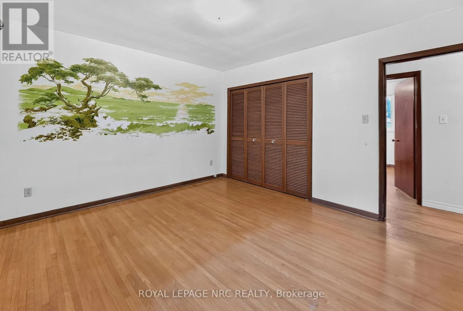 126 WOODSIDE DRIVE